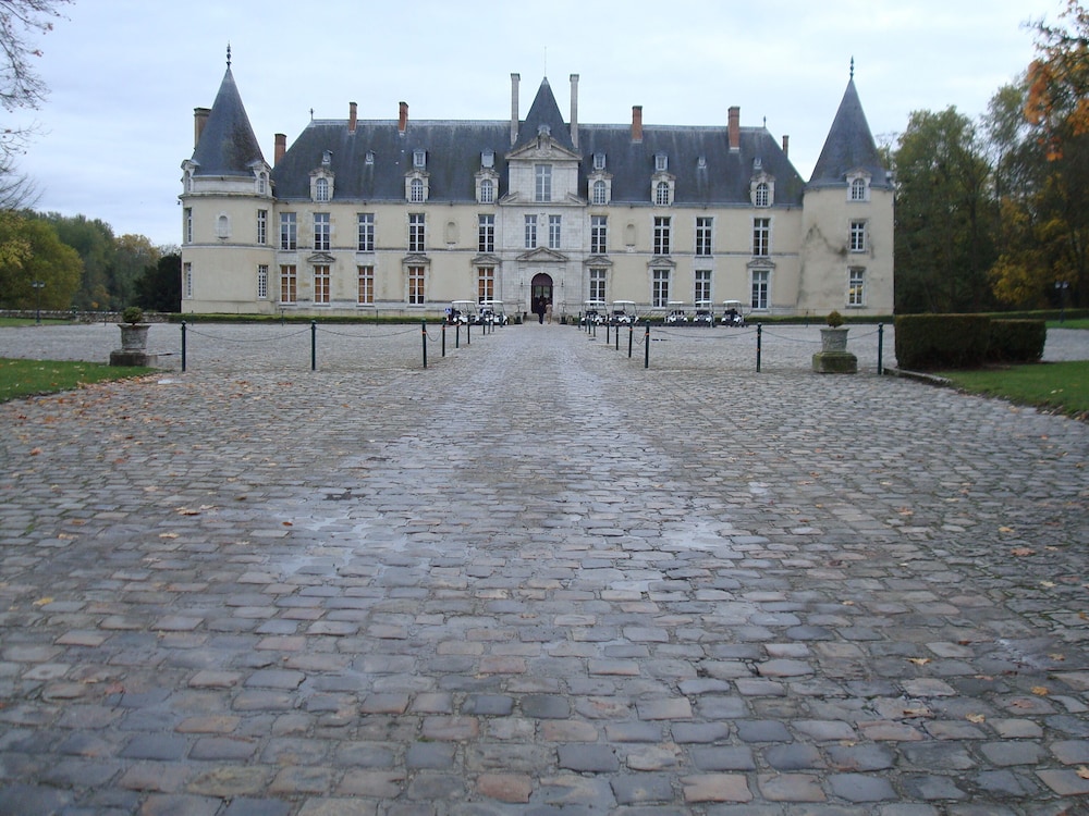 Chateau Golf & Spa D'augerville 44/53