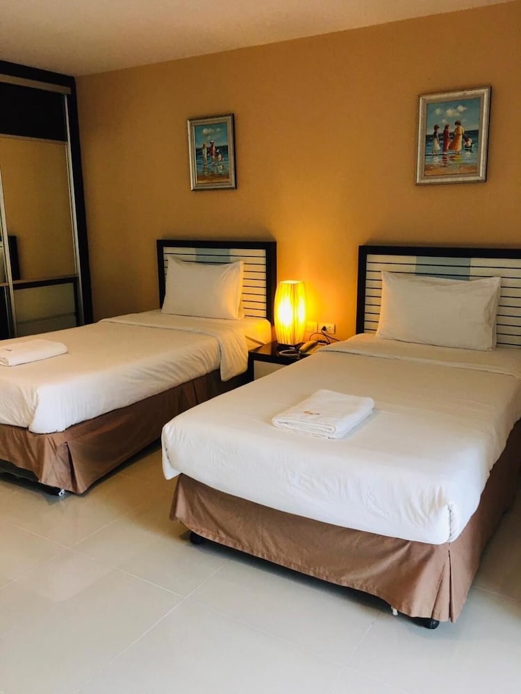 Similan Mansion 12/33