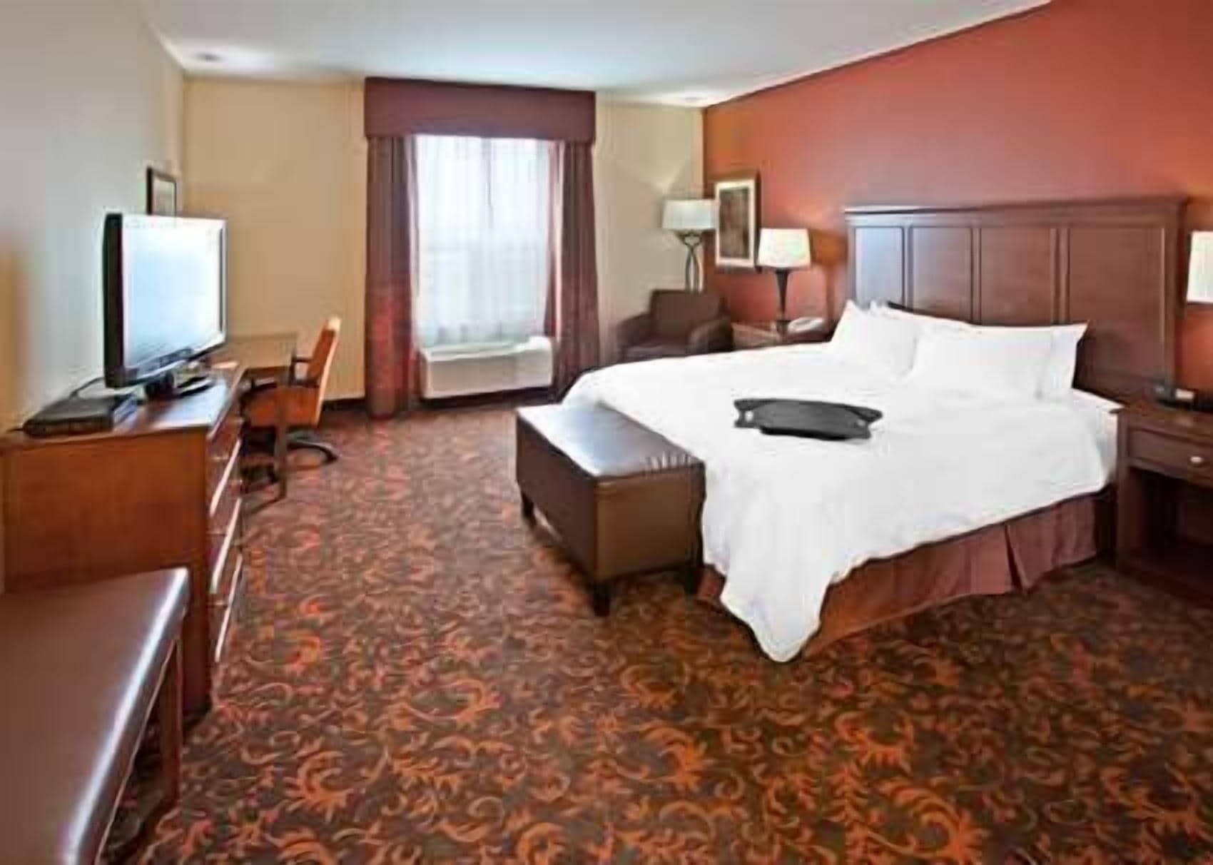 ROOM, KING BED, ACCESSIBLE