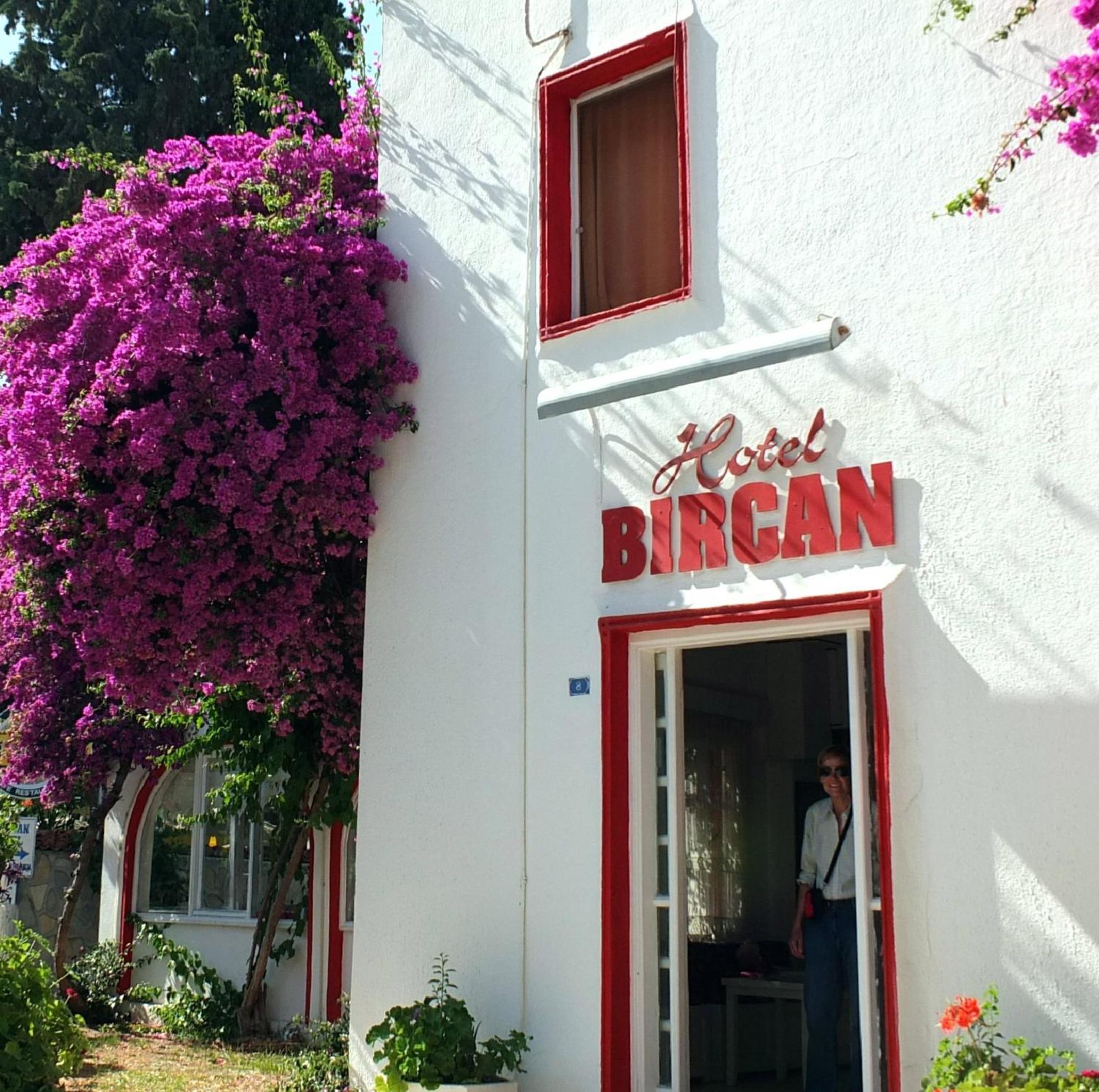 Bircan Hotel 3/56
