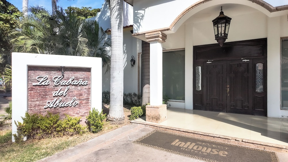 InHouse Select Hacienda Tres Rios 8/70