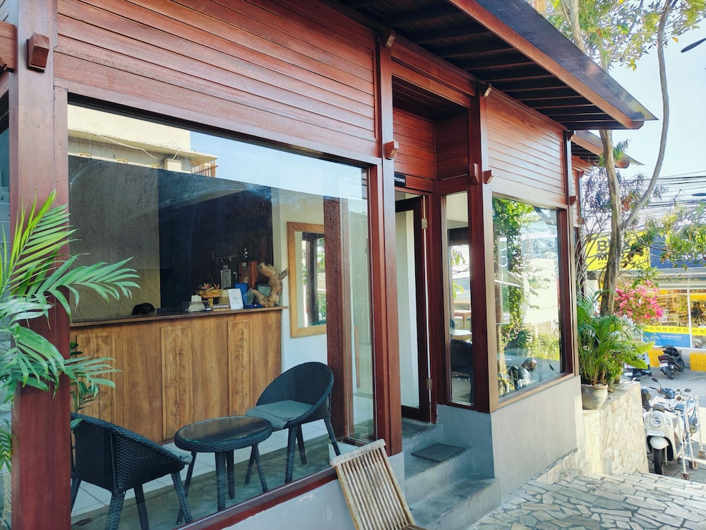 Ashana Hotel Uluwatu 10/50