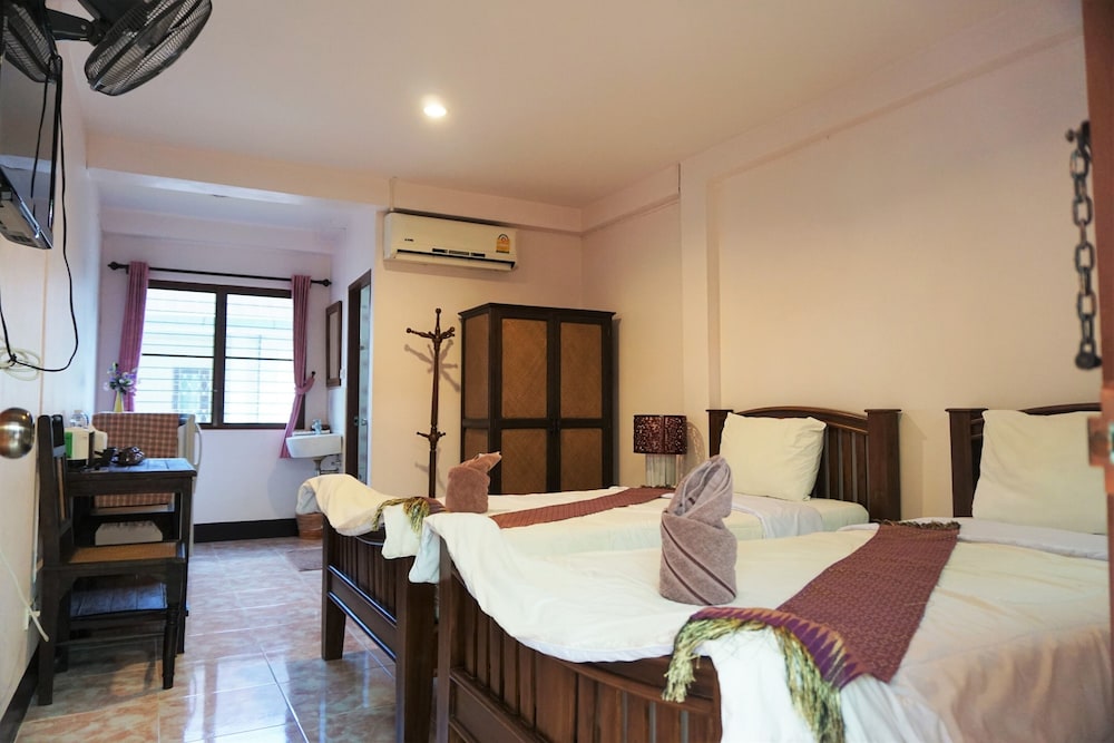 STANDARD, TWIN BEDS