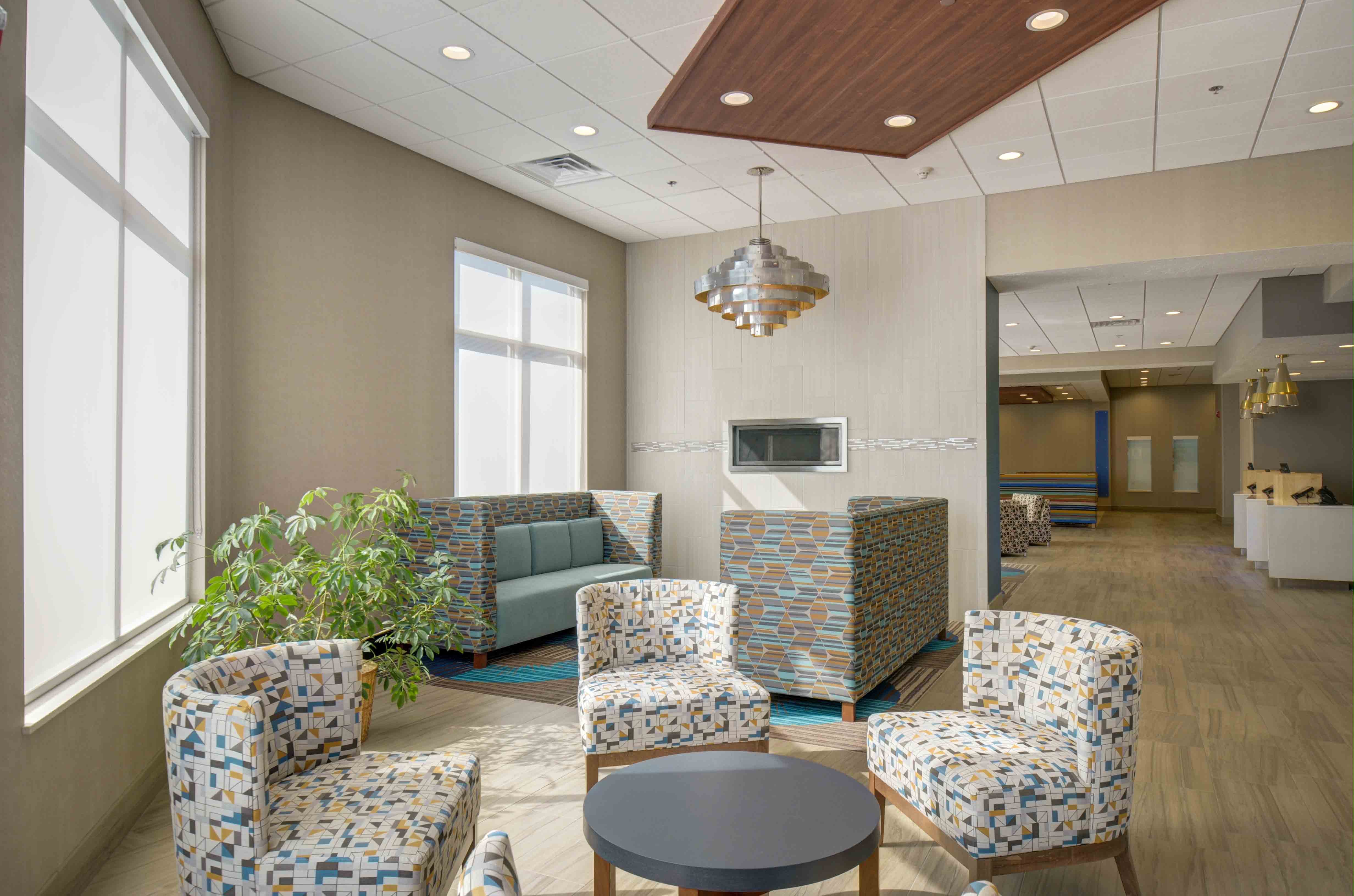 Holiday Inn Express Hotel And Suites North Platte 14/18