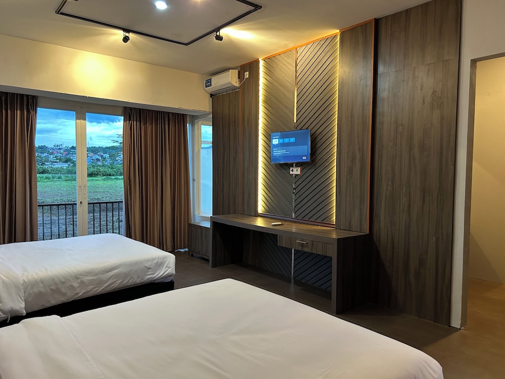 Bwalk Hotel Malang 24/50