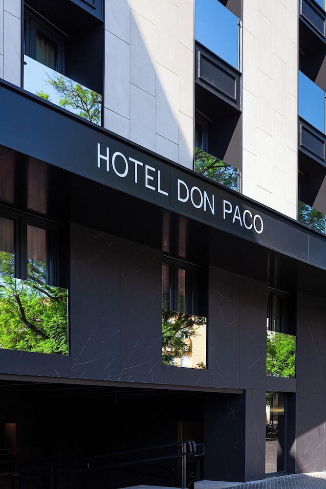 Don Paco Hotel 5/77