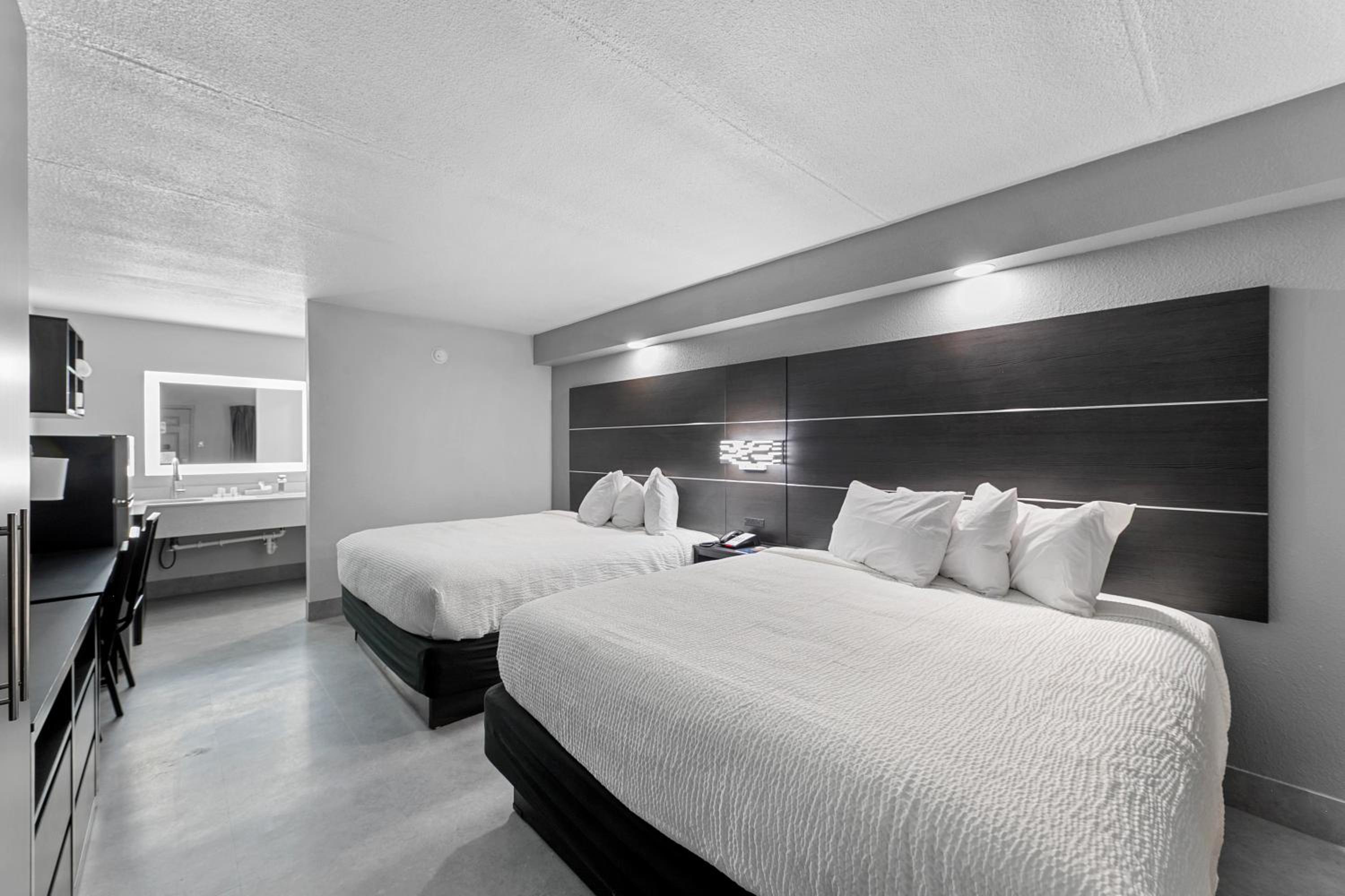 Baymont by Wyndham San Antonio Near Lackland AFB 8/30