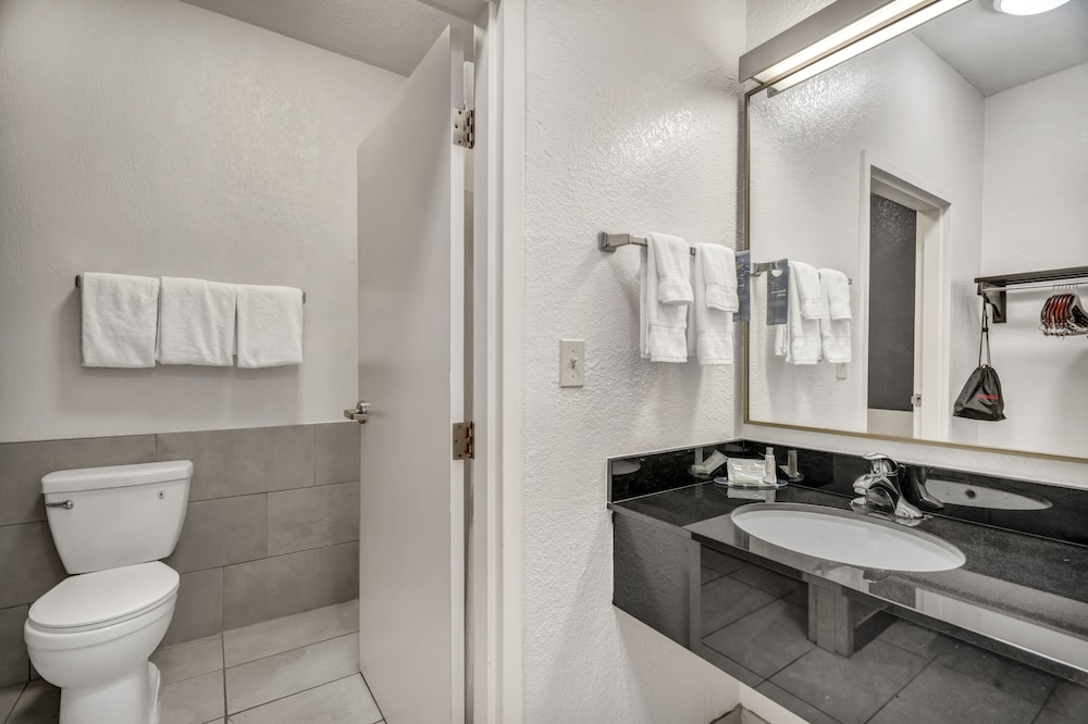 Fairfield Inn Suites Fort Worth Fossil Creek 9/25