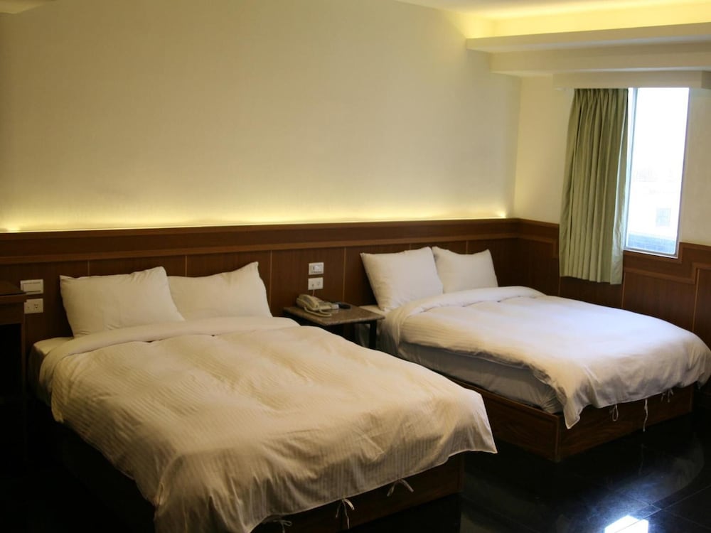 Chuline Hotel 9/22