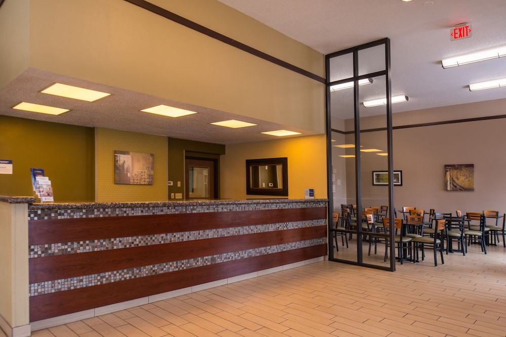 Best Western Ambassador Inn & Suites 3/21