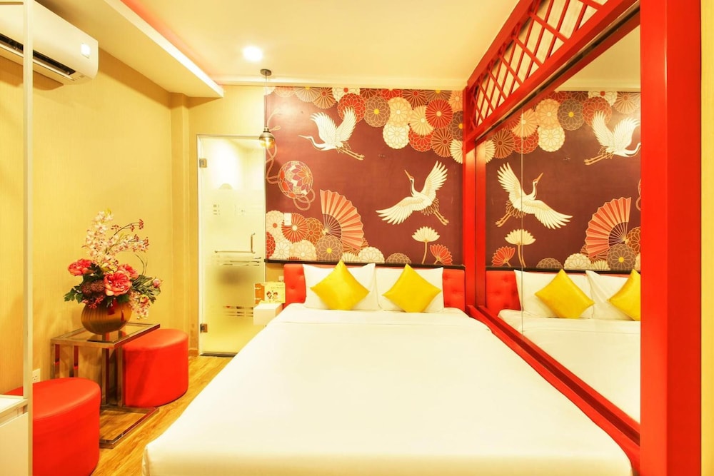 Cupid 2 Hotel 15/67
