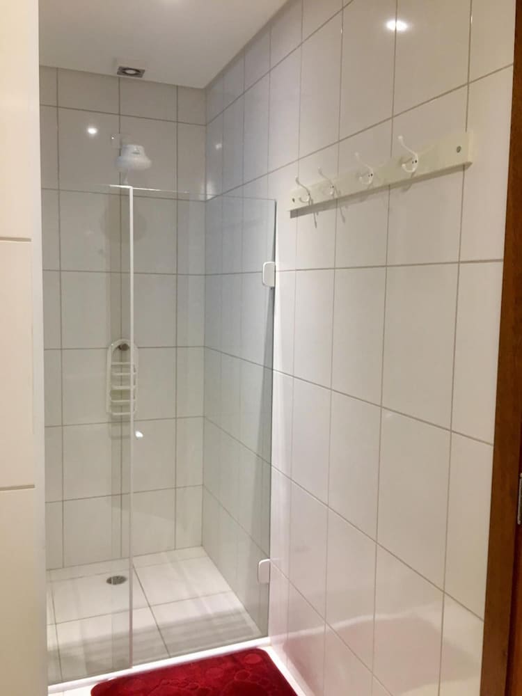 Tapera Hostel 48/50