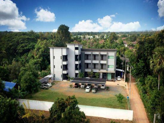 House 945 6/24