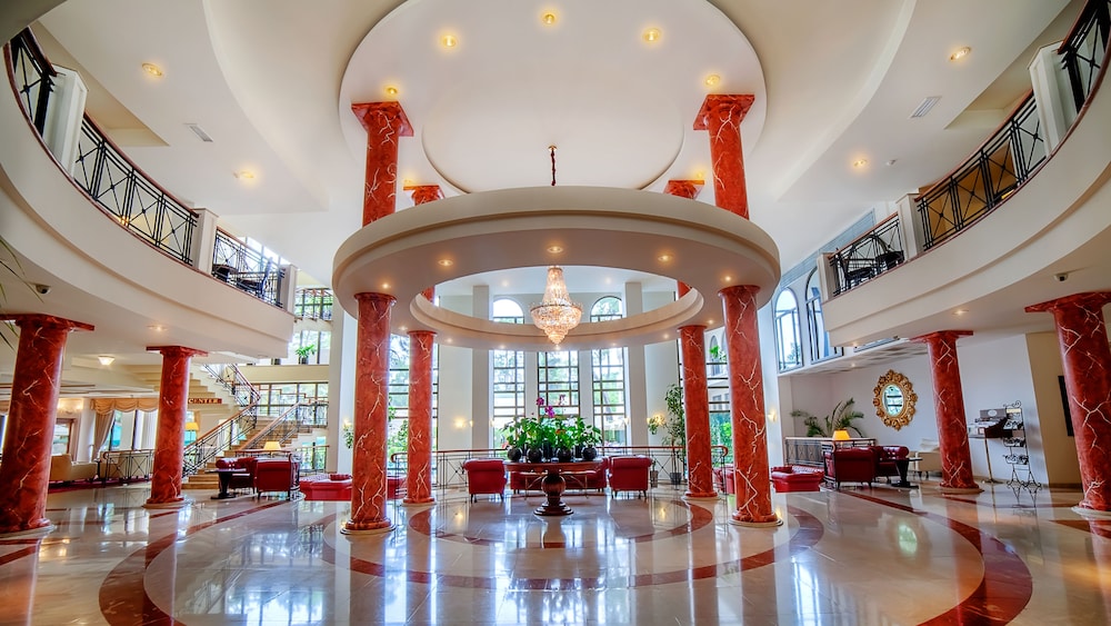 Lobby at Georgia Palace Hotel & Spa Kobuleti Batumi, KOBULETI
