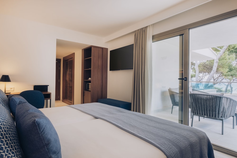 Iberostar Selection Playa De Muro Village 18/64