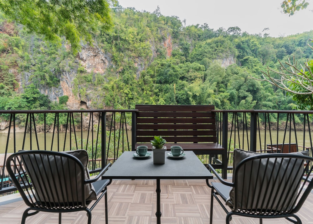 River Kwai Resotel 51/66