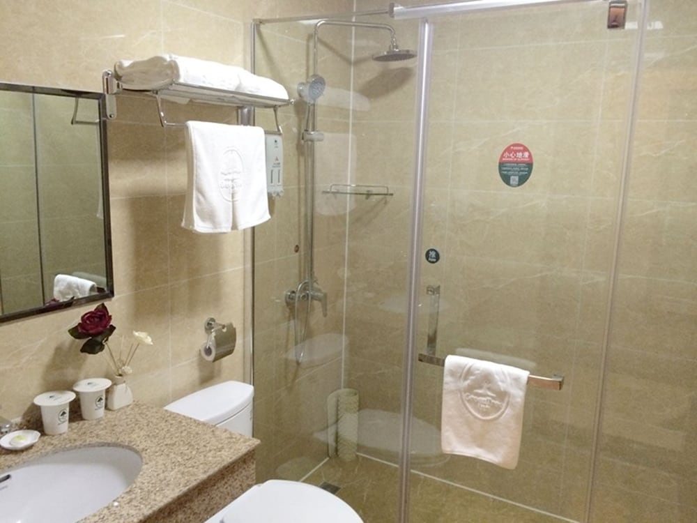 Greentree Inn Suqian Sihong Passenger Station Zhongyuan Logistics District Hotel 11/29