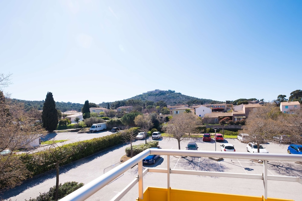 Premiere Classe Toulon - La Seyne sur Mer 44/50