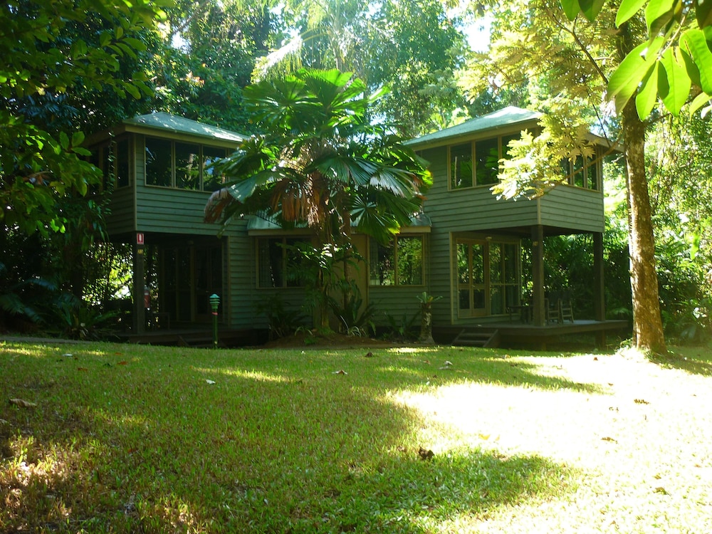 Ferntree Rainforest Lodge 38/46