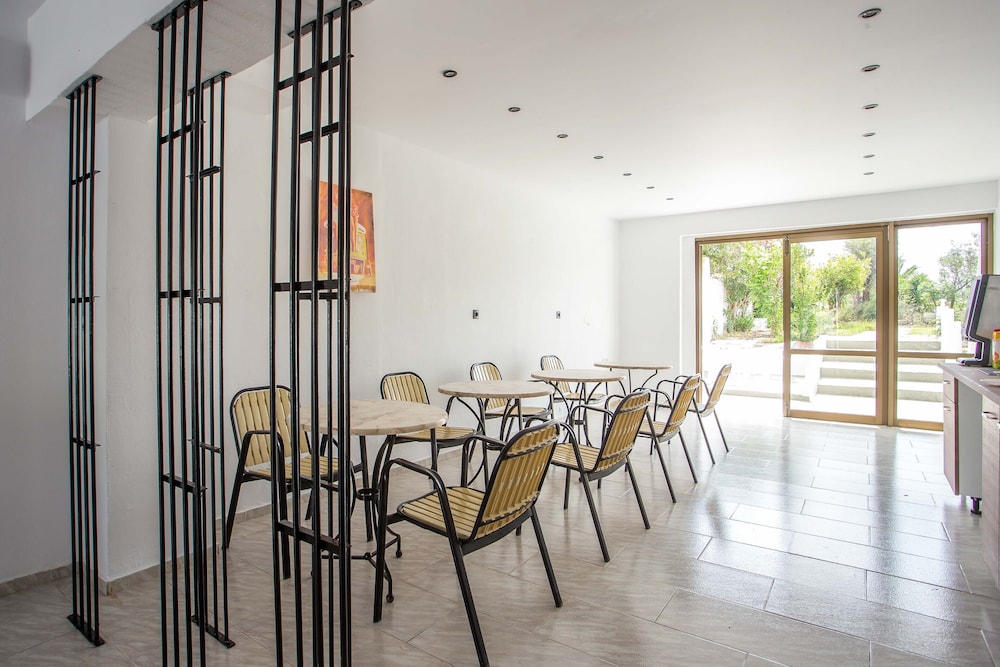 Nikos BnB Rooms 35/50