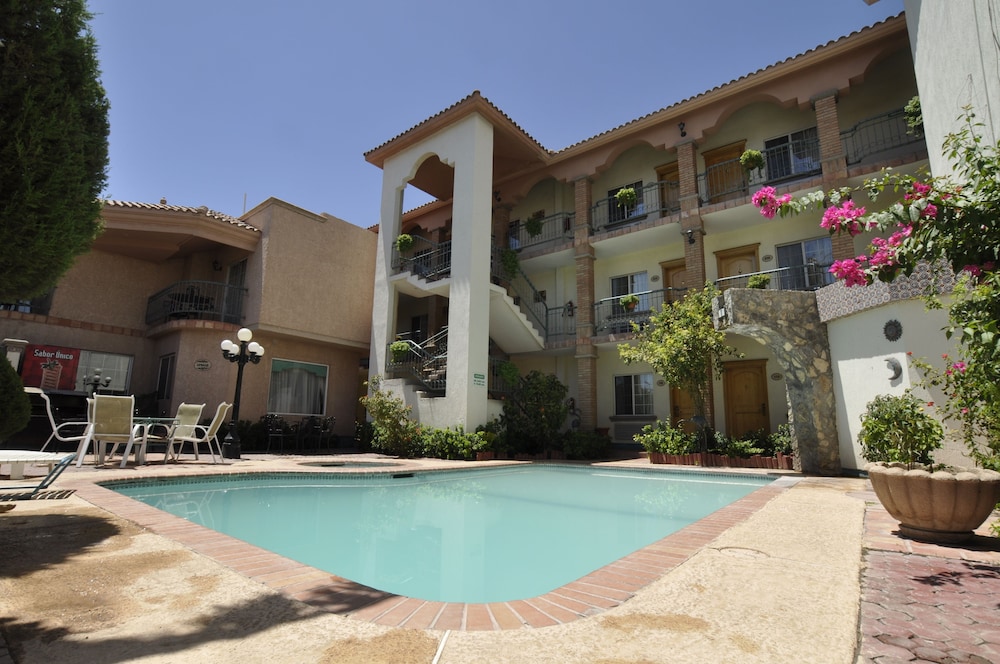 Business Hotel And Suites Maria Bonita 1/82