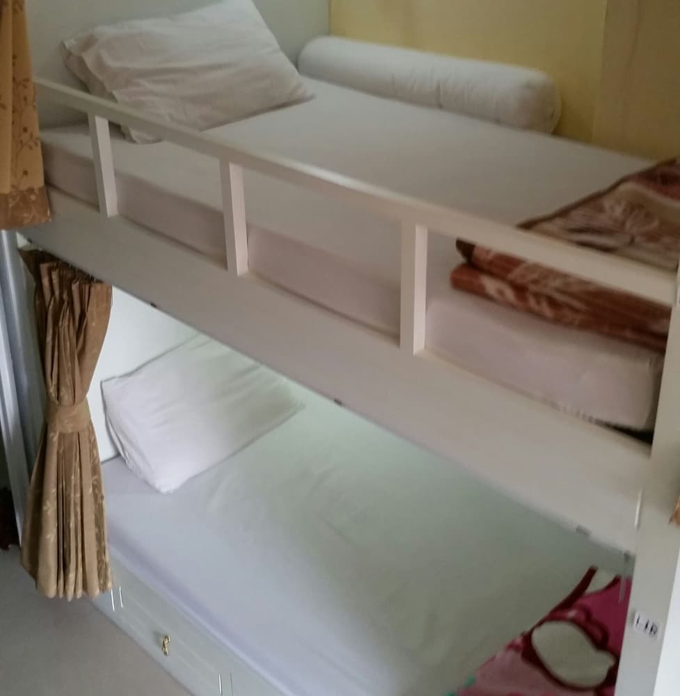 Chiangmai Gate Capsule Hostel 17/50