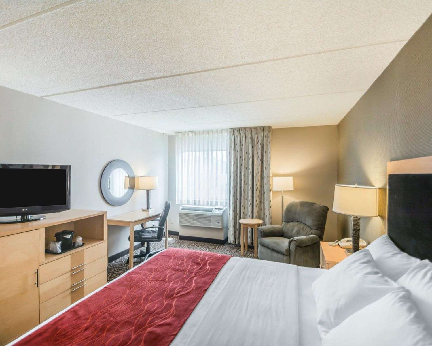 Room, King Bed