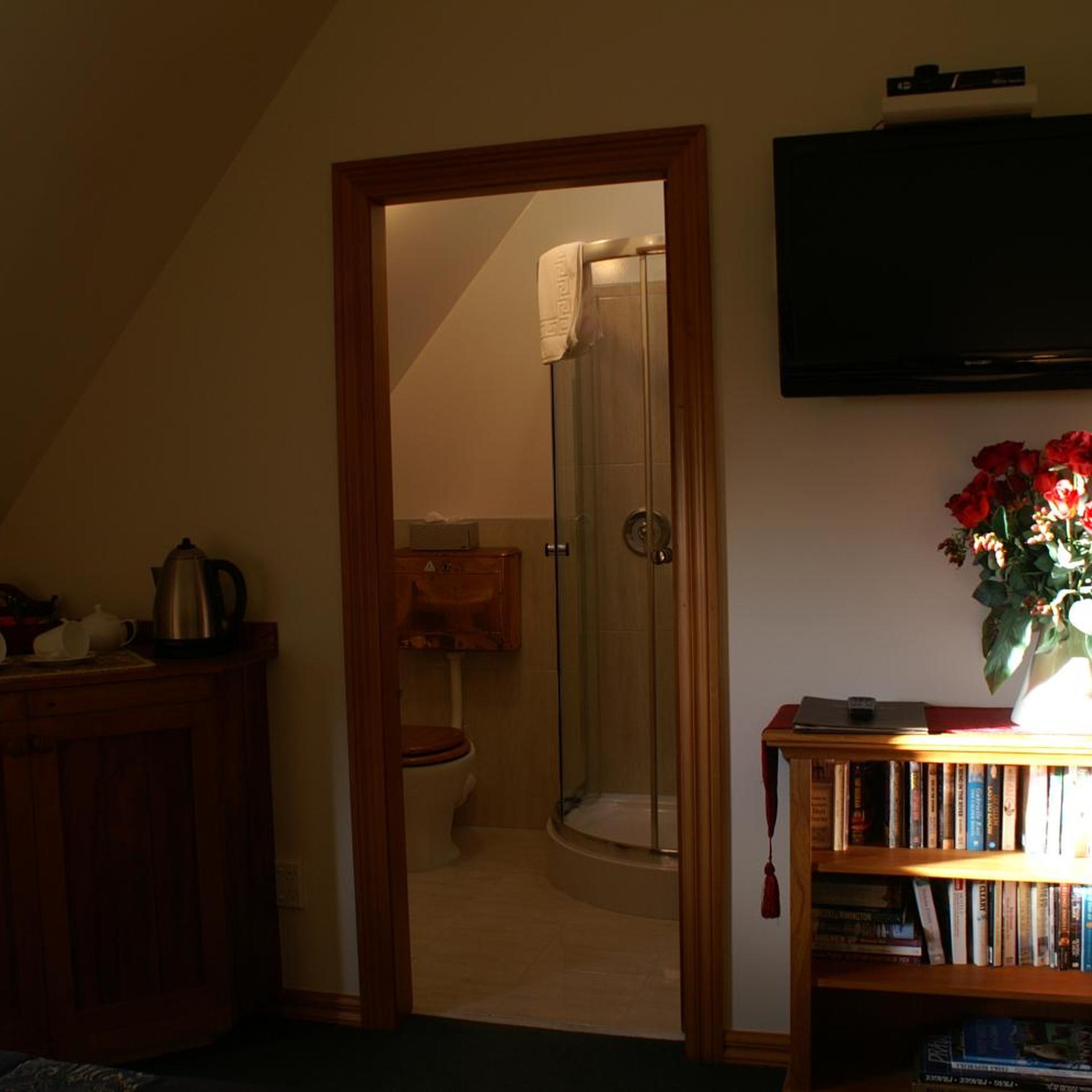 FYFFE COUNTRY LODGE 21/41