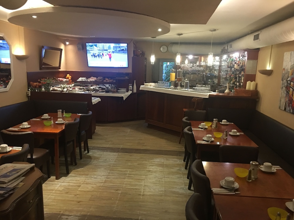 Hotel Alt Düsseldorf 28/34