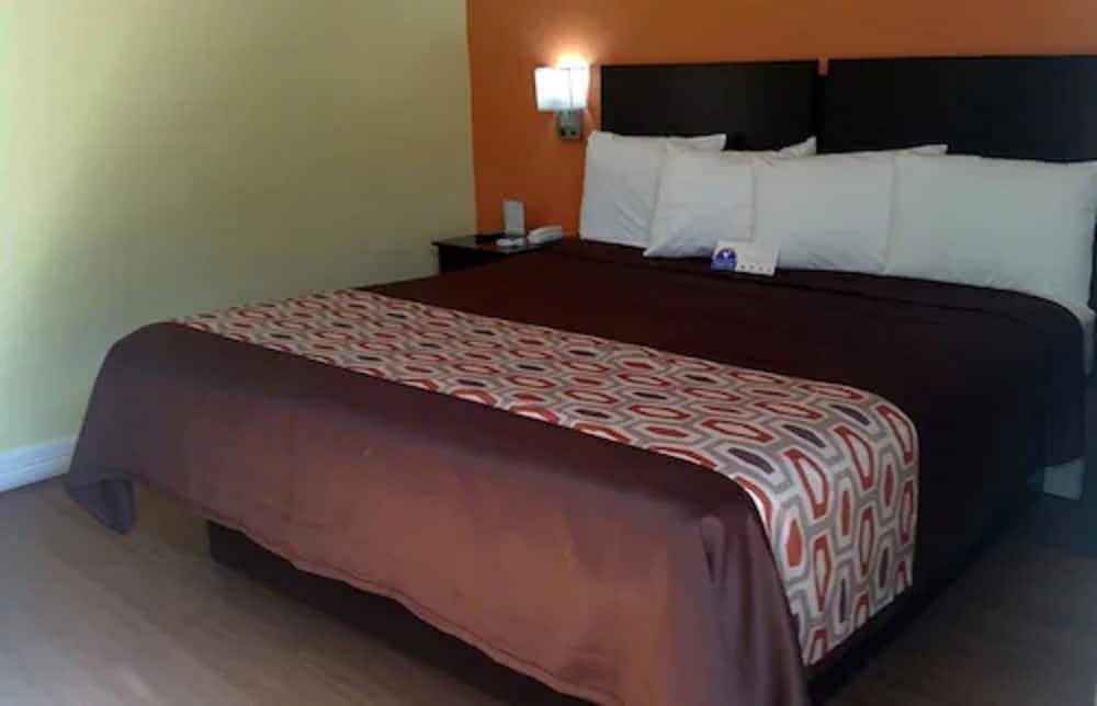 Americas Best Value Inn & Suites Port Arthur 11/25
