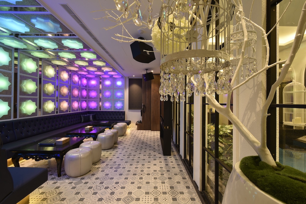 Uher Luxury Resort Hotel 35/50