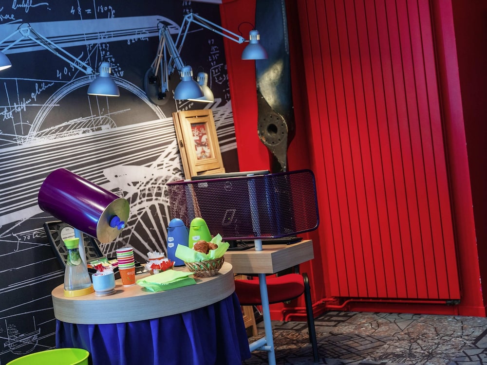 Ibis Styles Paris Velizy 55/59