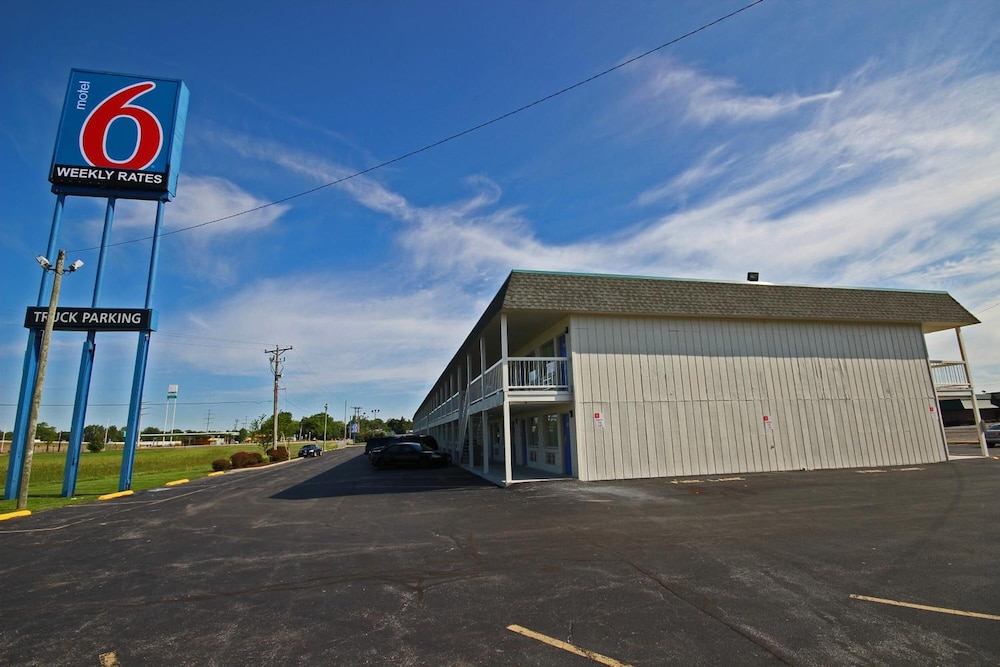 Motel6 Lima, OH 44/56