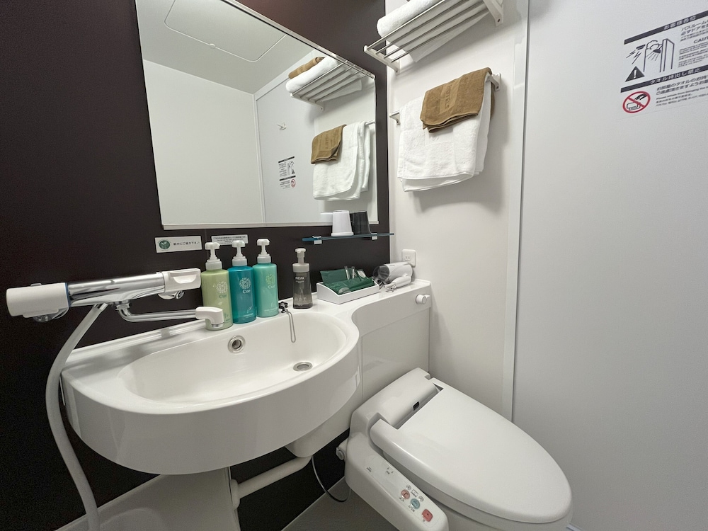 Hotel Route Inn Imabari 28/28
