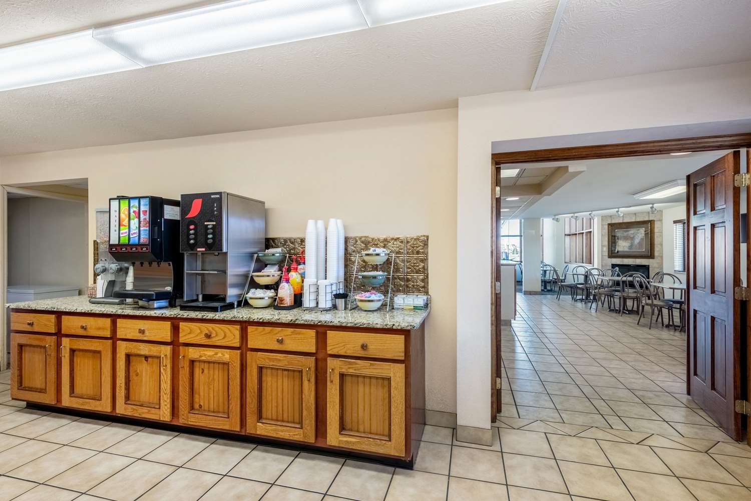 Quality Inn And Suites Dollywood 26/31
