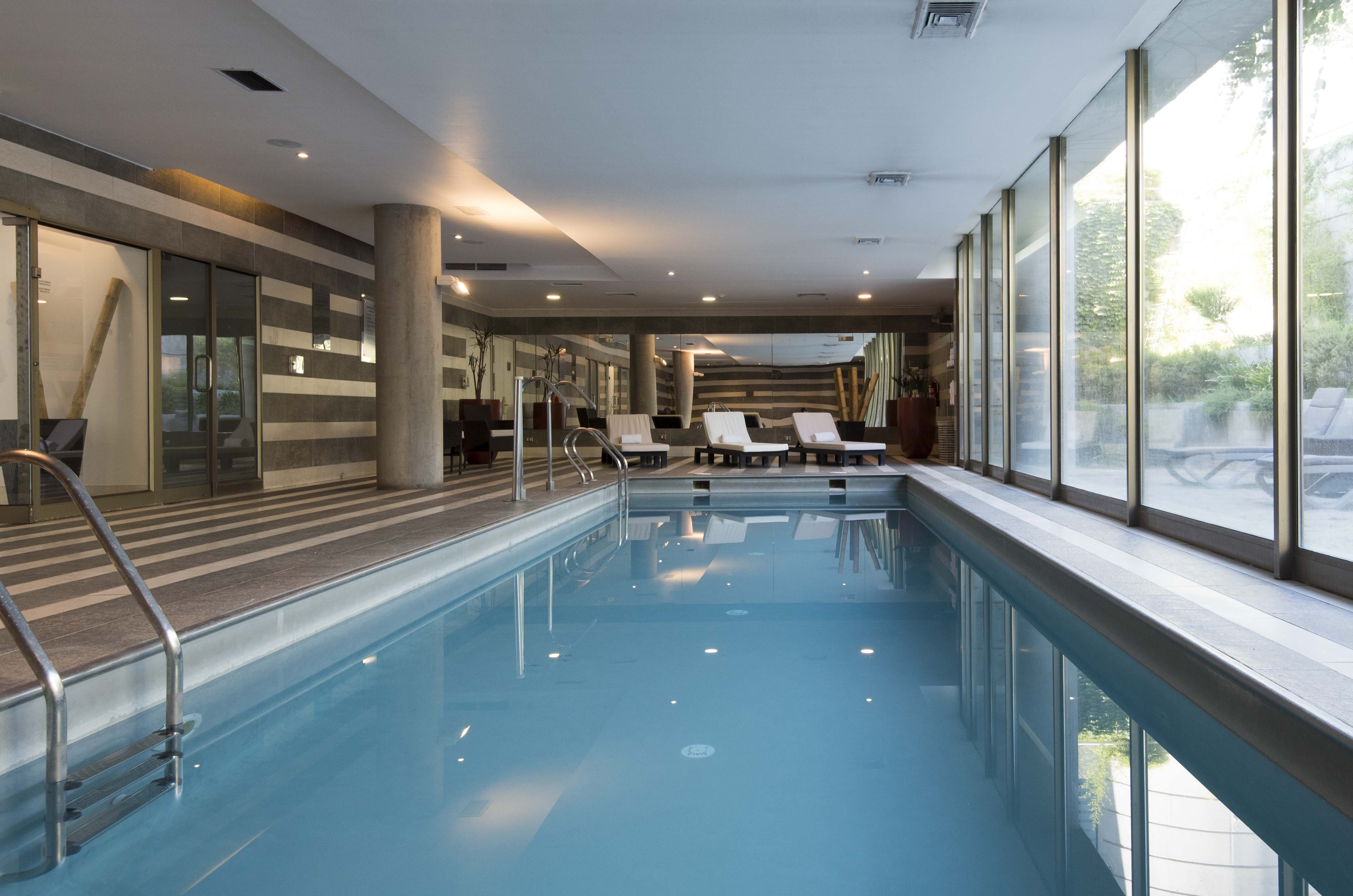 Holiday Inn Santiago Airport 38/75