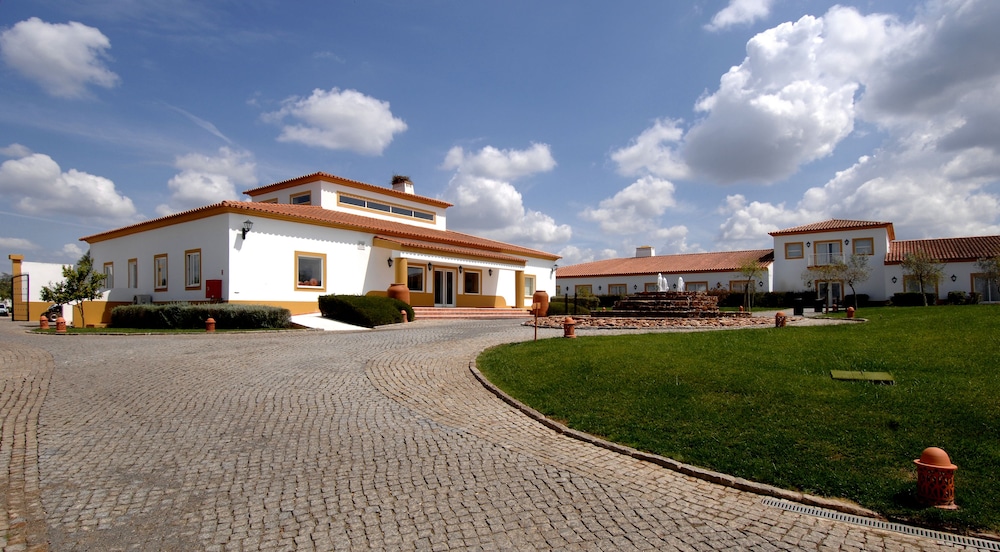 Vila Gale Alentejo Vineyard - Clube de Campo 46/48