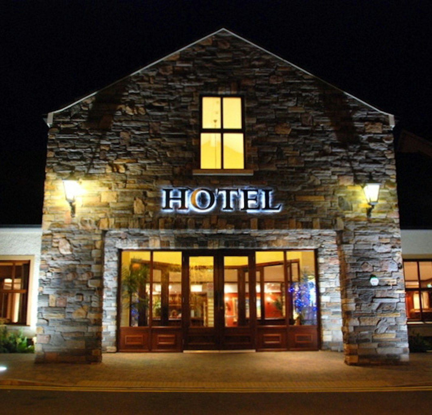 DUNSILLY HOTEL 1/9