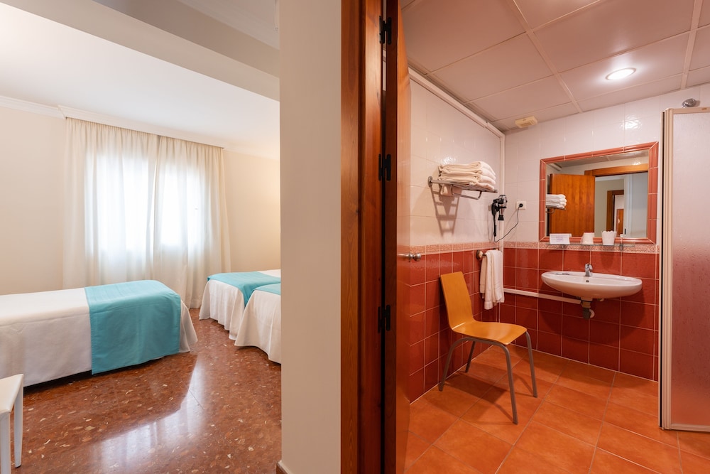 Hotel Romerito 40/65