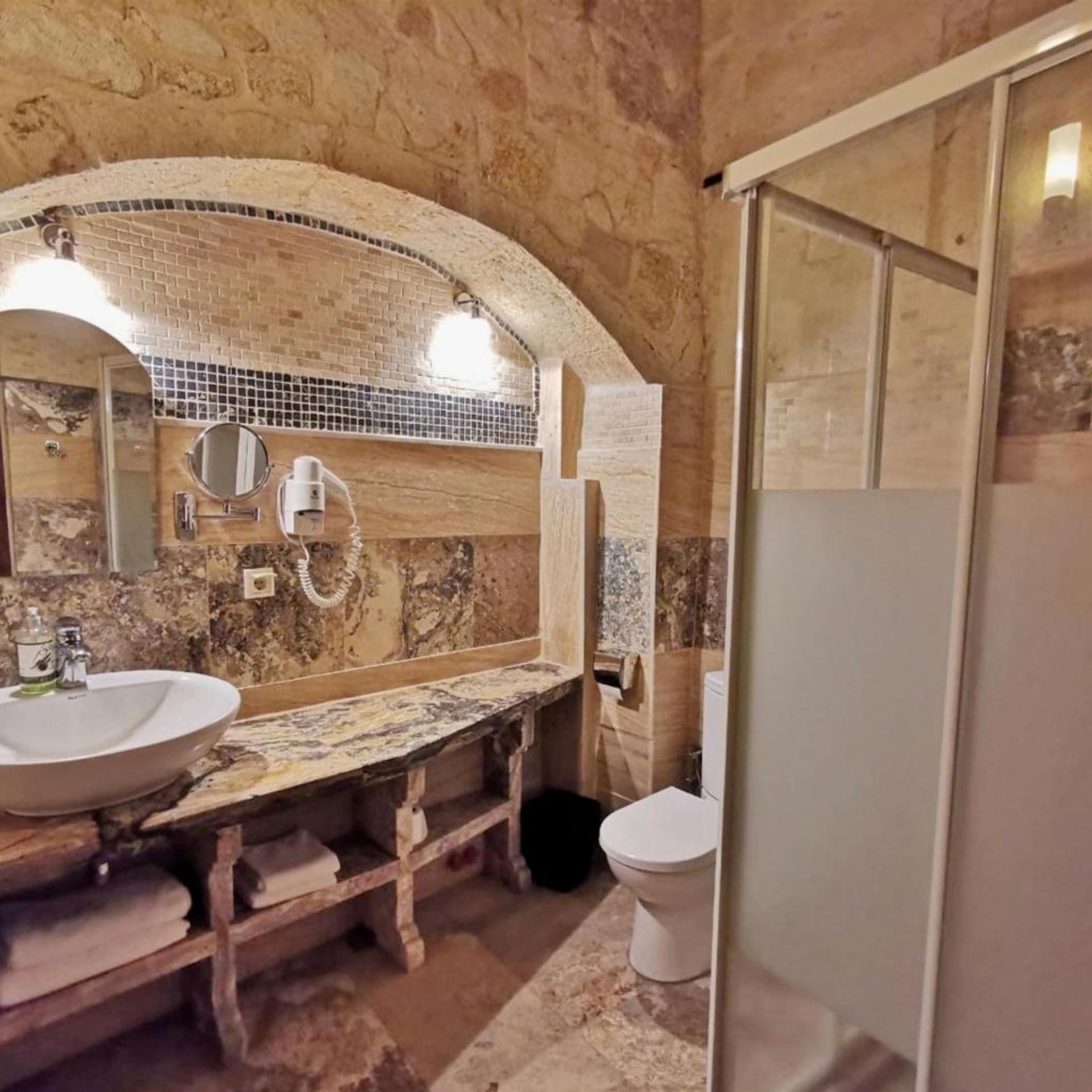 جناح ديلوكس رباعي، Cave Konak Hotel Special Class 10/10