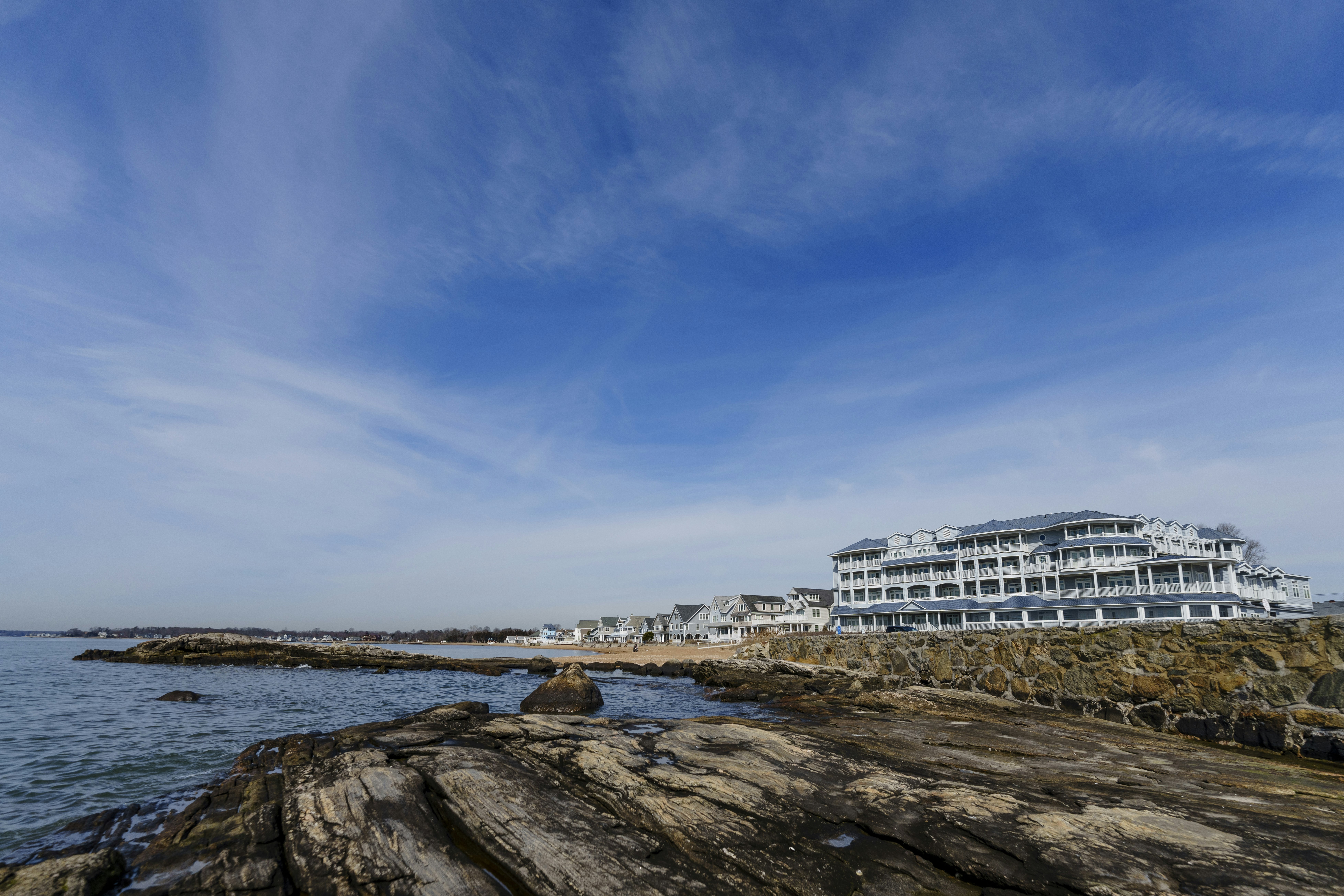 Madison Beach Hotel, Curio Collection by Hilton 82/88