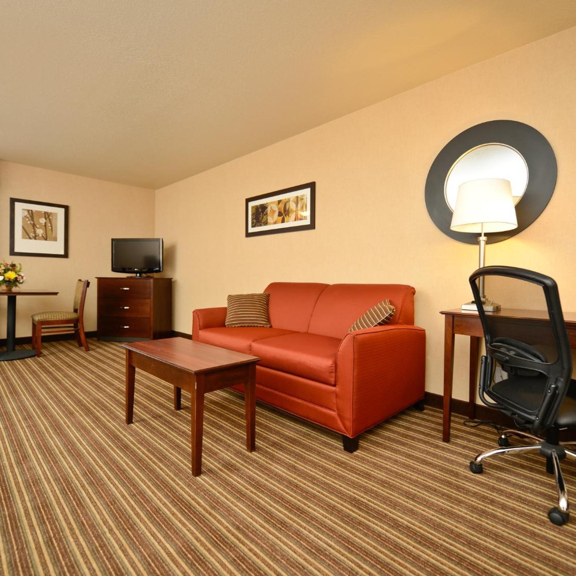 Yellowstone West Gate Hotel 33/51