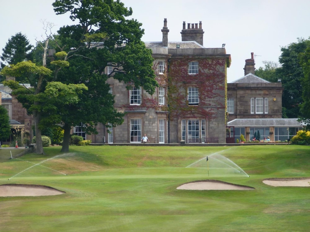 Shaw Hill Golf Resort & Spa Hotel 49/50