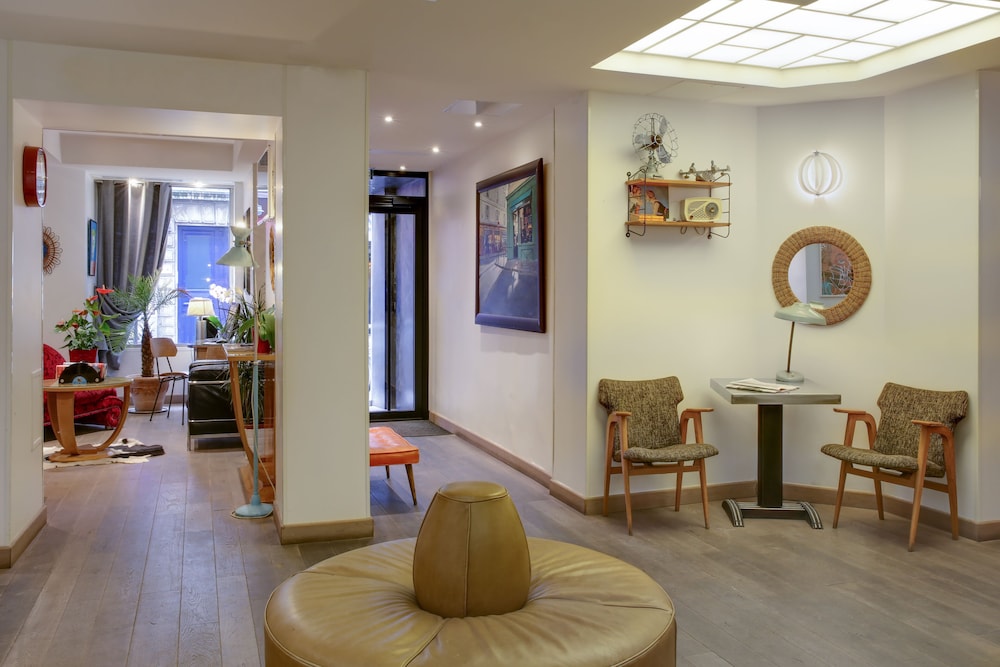 Hotel Aulivia Opera 27/47