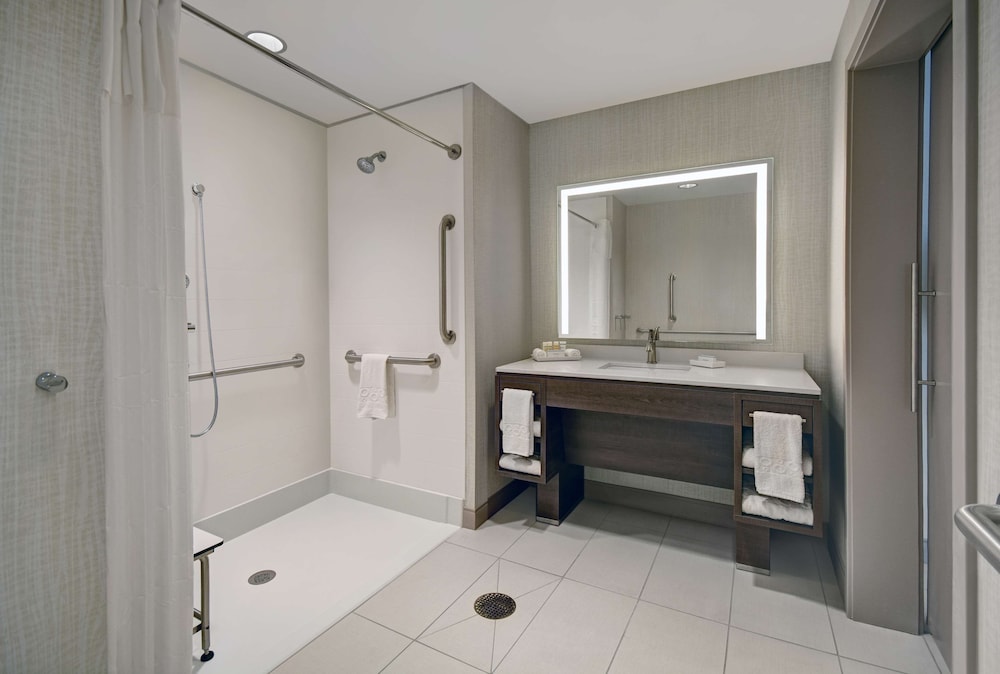 Home2 Suites by Hilton Blacksburg 15/51