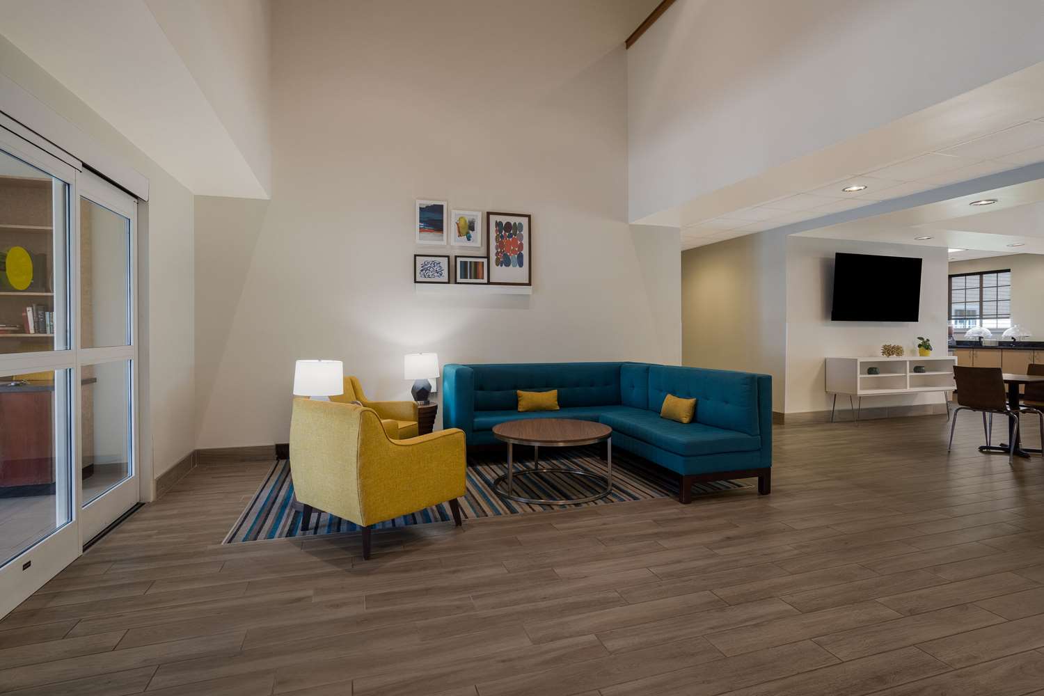 MainStay Suites Wilmington - University Area 7/16