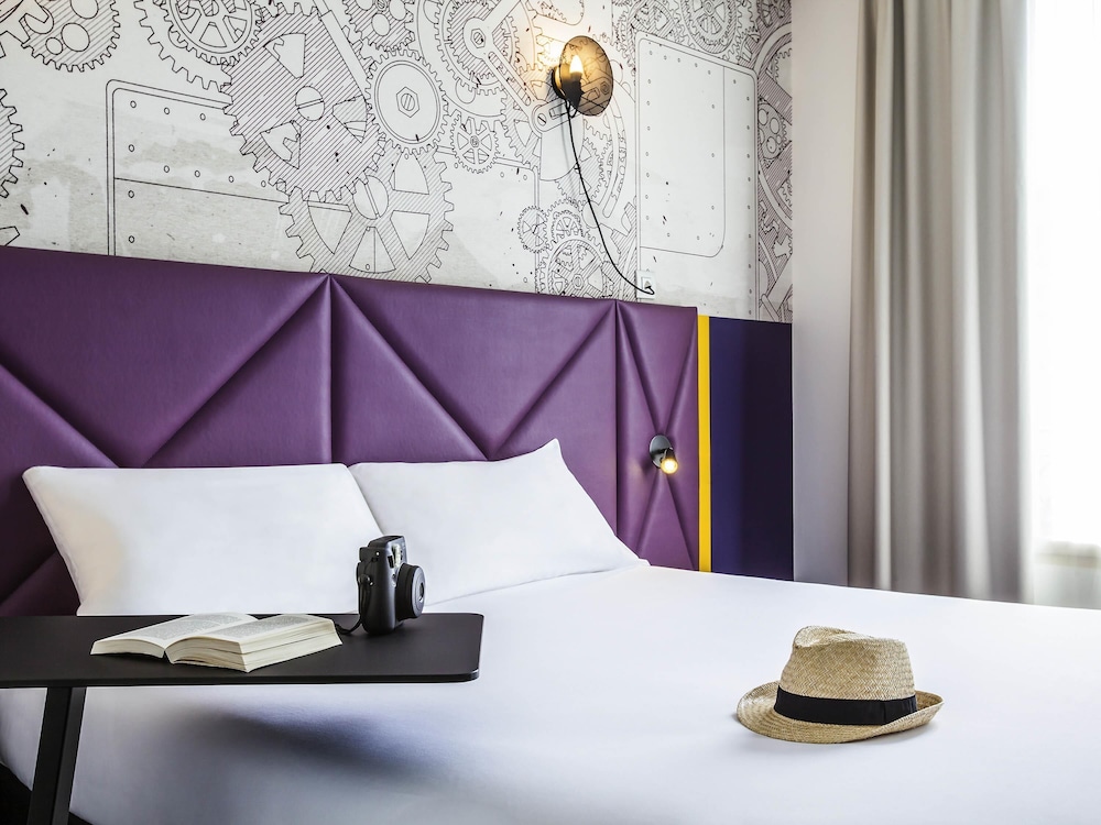 ibis Styles Paris Mairie de Clichy 27/68