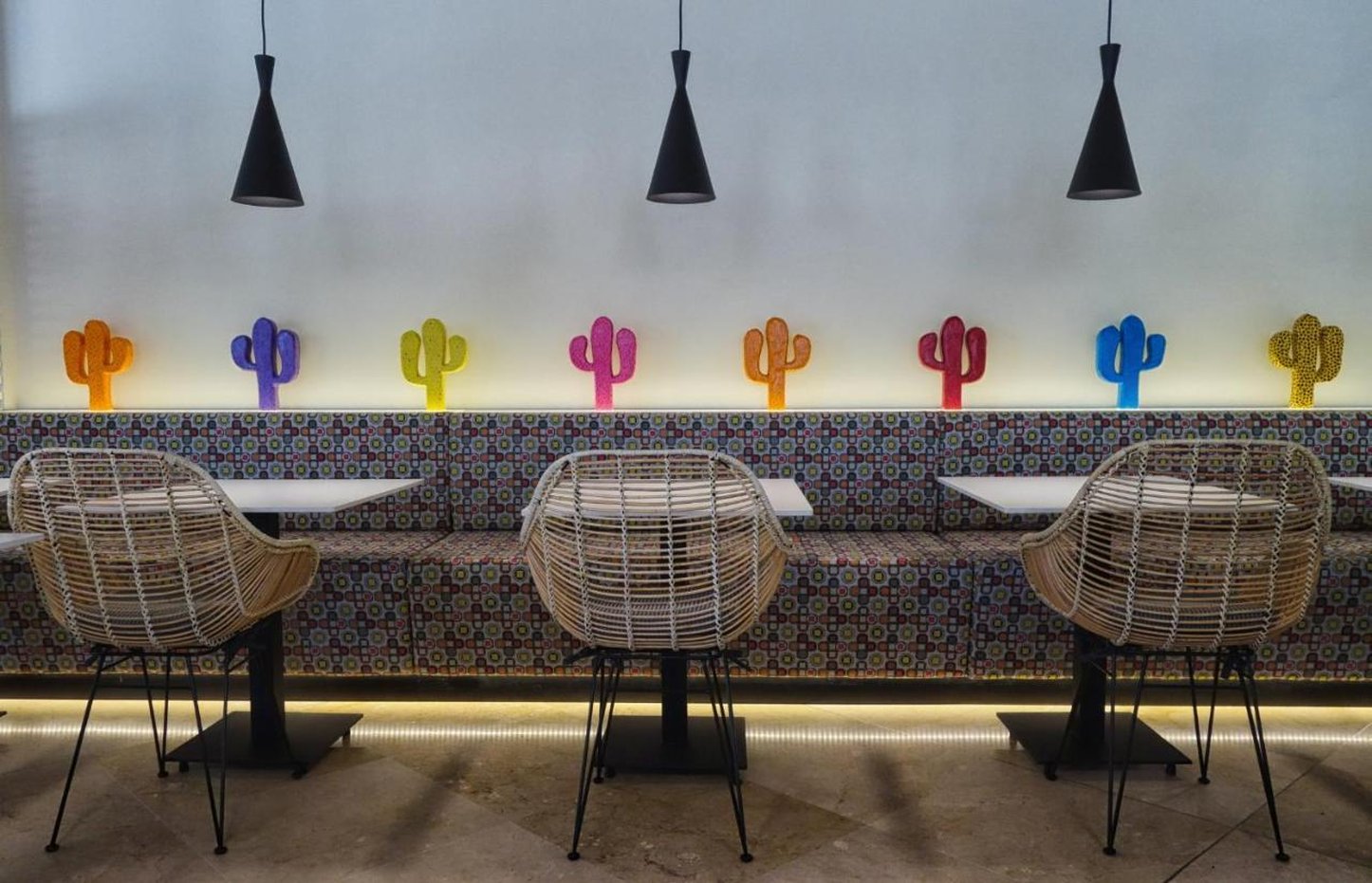 Hotel Vertice Sevilla 49/67