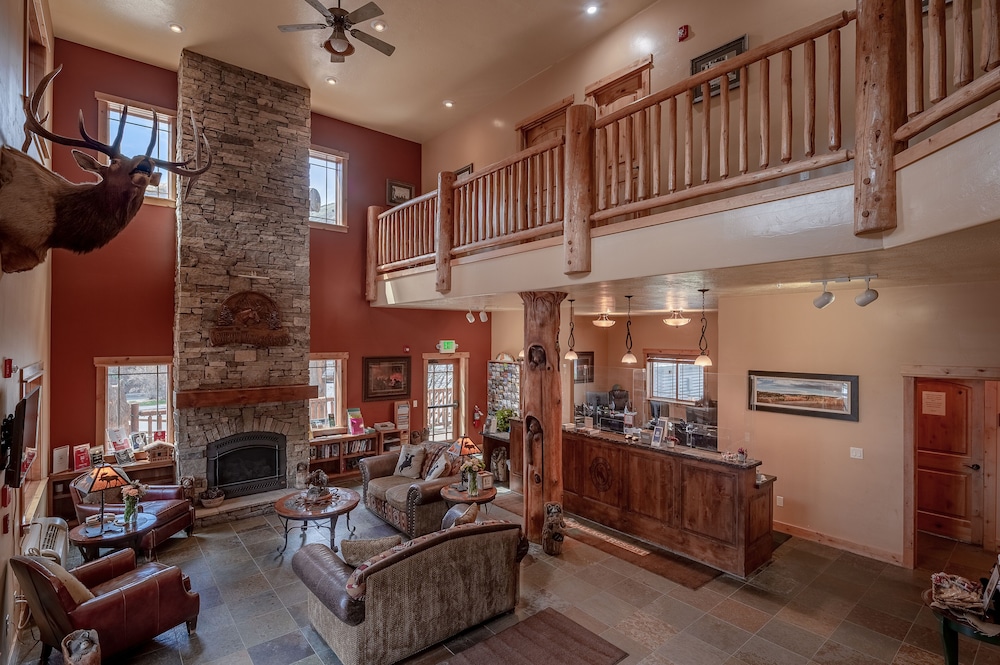 Cowboy Village Resort 6/69