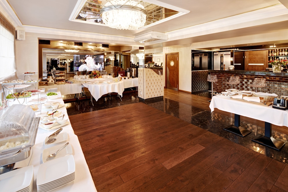 M Hotel Sosnowiec 29/43